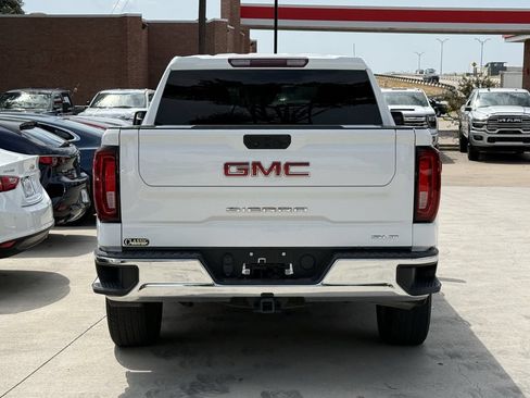 Used 2023 GMC Sierra 1500 SLT w/ SLT Premium Package RWD image 5