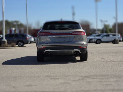 Used 2019 Lincoln MKC Premiere image 6