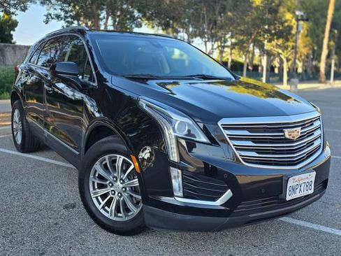 Used 2018 Cadillac XT5 Luxury w/ Driver Awareness Package FWD image 33