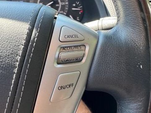 Used 2018 INFINITI QX80 4WD image 10