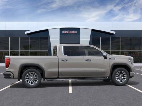 New 2026 GMC Sierra 1500 Denali w/ Technology Package AWD/4WD image 5