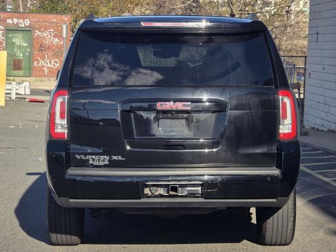 Used 2018 GMC Yukon XL SLT AWD/4WD image 6