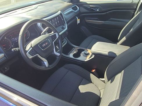 Used 2023 GMC Acadia SLE w/ Elevation Edition image 10