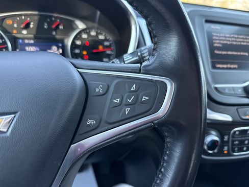 Used 2022 Chevrolet Equinox LT image 19