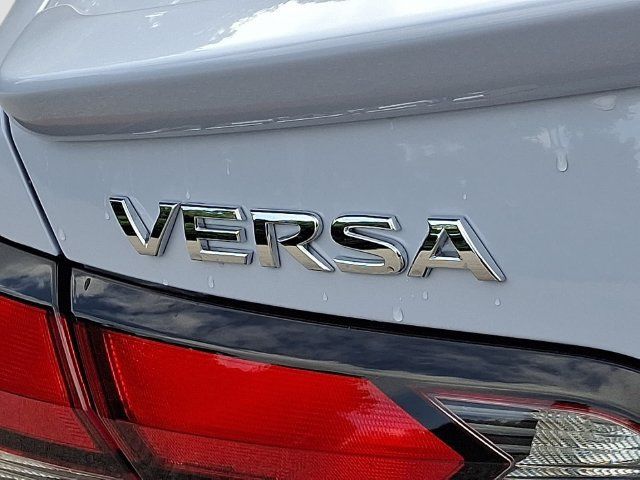 Used 2025 Nissan Versa SR w/ Trunk Package FWD image 34