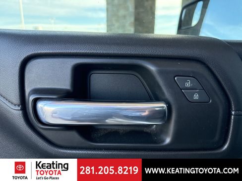 Used 2020 GMC Sierra 1500 Elevation w/ Elevation Convenience Package image 11