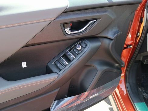 Certified 2025 Subaru Crosstrek 2.5i Limited w/ Crosstrek Mirror Package image 21