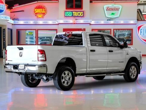 Used 2024 RAM 2500 Big Horn w/ Off Road Package AWD/4WD image 3
