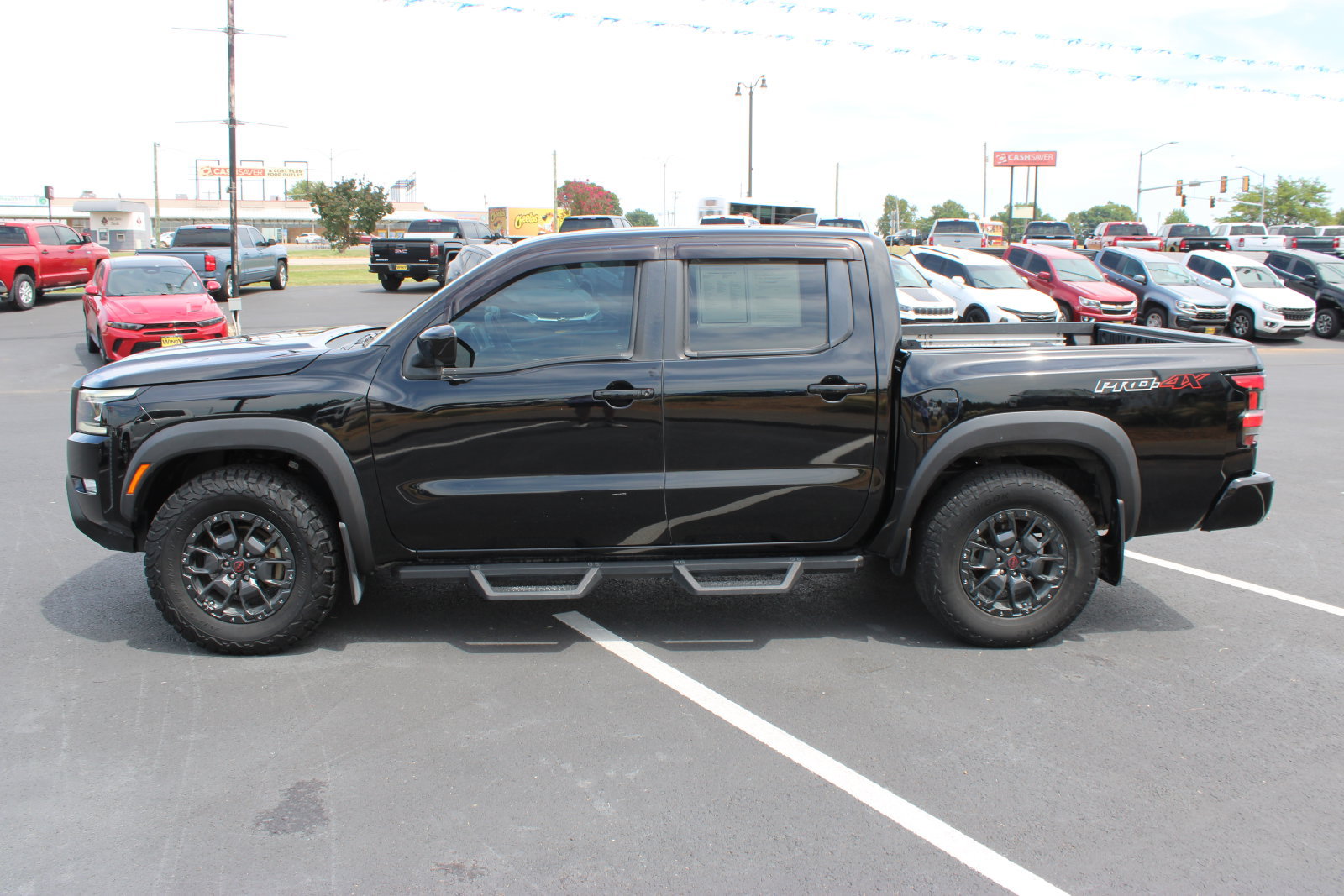Used 2023 Nissan Frontier PRO-4X w/ Pro-4X Premium Package AWD/4WD image 5