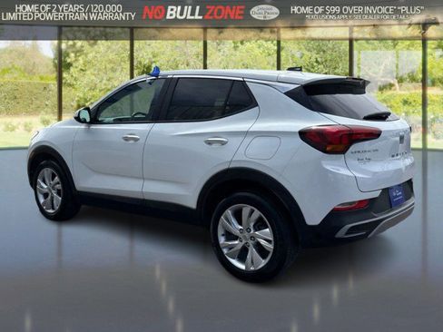 Used 2024 Buick Encore GX Preferred FWD image 3