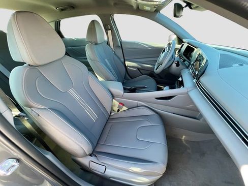 New 2026 Hyundai Elantra Sport FWD image 25