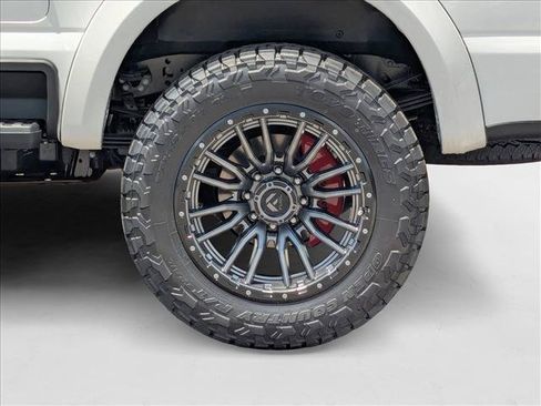 New 2025 Ford F250 Lariat w/ Lariat Ultimate Package AWD/4WD image 9