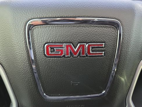 Used 2019 GMC Yukon SLT w/ Open Road Package image 24