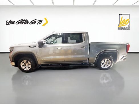 New 2026 GMC Sierra 1500 SLE w/ Preferred Package image 8