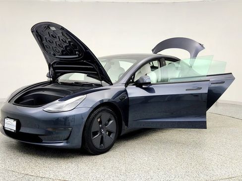 Used 2022 Tesla Model 3 Long Range image 9