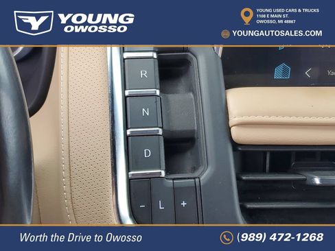 Certified 2024 Chevrolet Suburban Premier w/ Advanced Technology Package AWD/4WD image 17