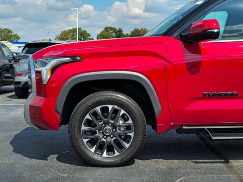 Used 2023 Toyota Tundra Limited w/ Power Package AWD/4WD image 34