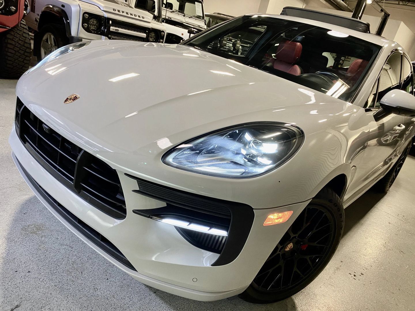 Used 2021 Porsche Macan GTS AWD/4WD image 31