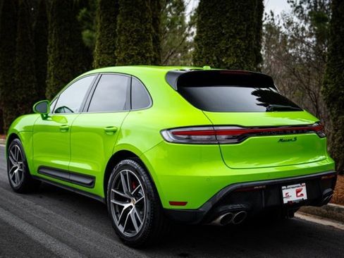 Used 2022 Porsche Macan S w/ Premium Package Plus image 15