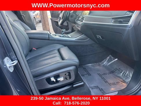 Used 2021 BMW X7 xDrive40i w/ Premium Package AWD/4WD image 27
