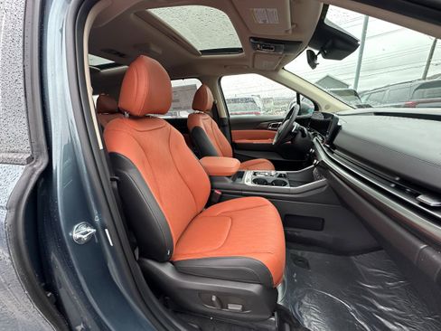 New 2026 Kia Carnival SX image 32