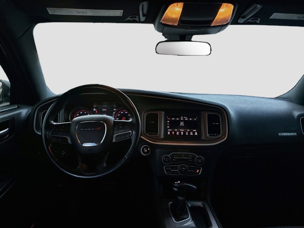 Used 2022 Dodge Charger SXT RWD image 20