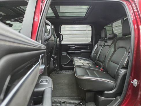 Used 2022 RAM 1500 Laramie AWD/4WD image 19