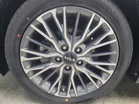 Used 2023 Kia Forte GT-Line w/ GT-Line Premium Package FWD image 31