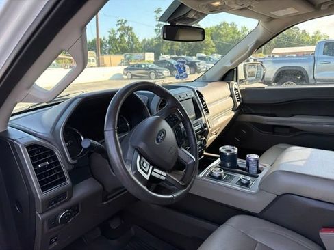 Used 2020 Ford Expedition Max XLT w/ Equipment Group 202A AWD/4WD image 15