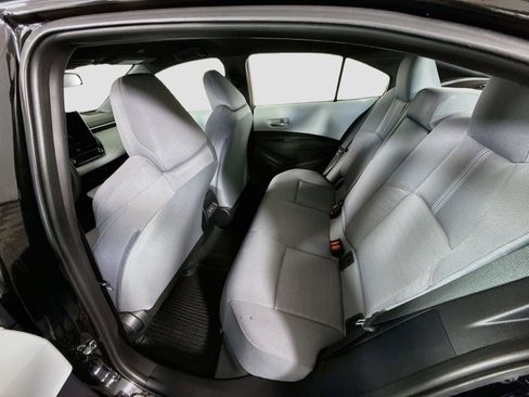 Used 2025 Toyota Corolla FX w/ Convenience Package FWD image 16