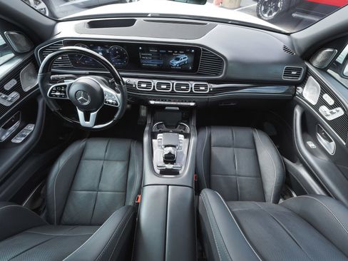 Used 2023 Mercedes-Benz Maybach GLS 600 4MATIC image 60