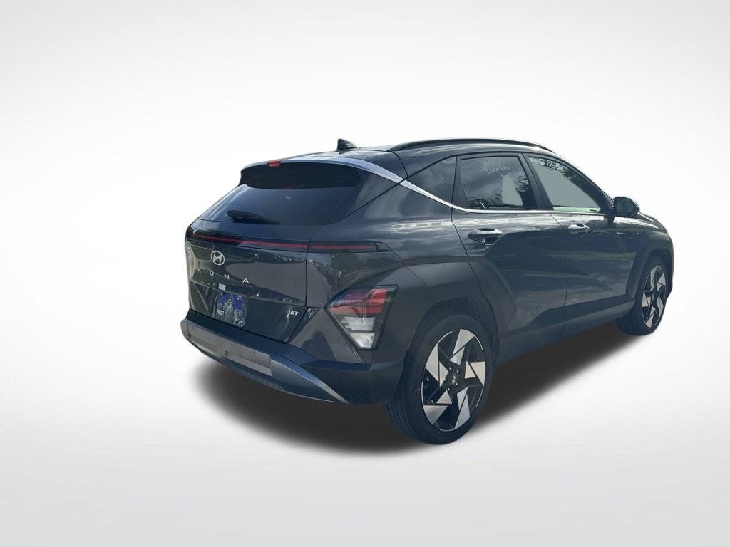 Used 2024 Hyundai Kona Limited FWD image 5
