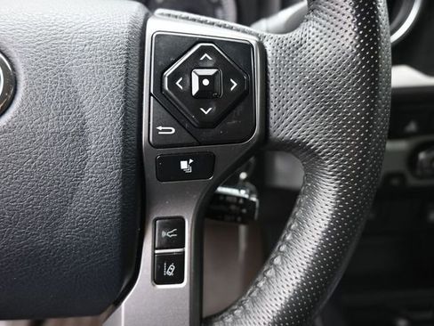 Used 2019 Toyota Tacoma SR5 image 7
