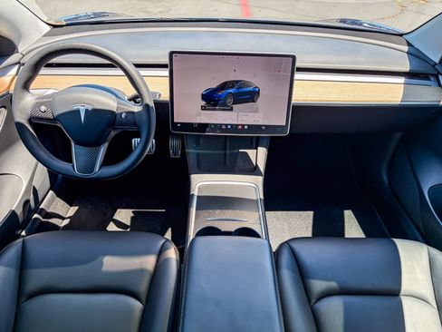 Used 2022 Tesla Model 3 Long Range AWD/4WD image 11