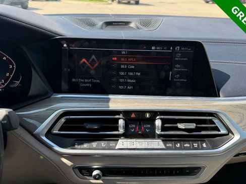 Used 2020 BMW X7 M50i w/ Dynamic Handling Package AWD/4WD image 27