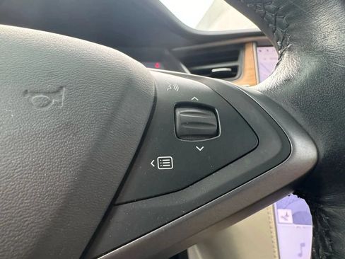 Used 2019 Tesla Model X Long Range AWD/4WD image 30