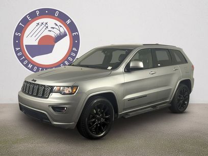 Used 2018 Jeep Grand Cherokee Altitude