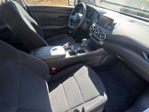 Used 2024 Nissan Sentra S image 7