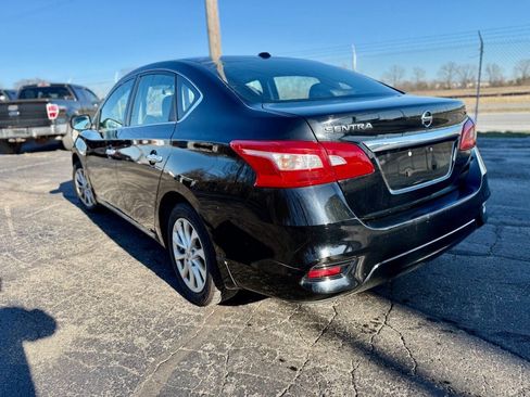 Used 2018 Nissan Sentra SV image 5