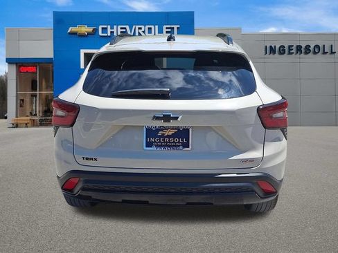 Used 2026 Chevrolet Trax RS w/ Driver Confidence Package FWD image 20