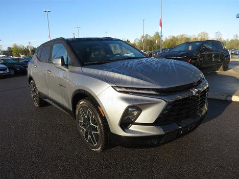 New 2025 Chevrolet Blazer RS w/ Driver Confidence II Package image 2