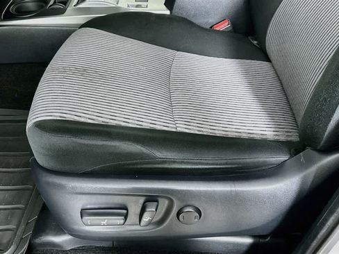 Used 2018 Toyota 4Runner SR5 RWD image 30