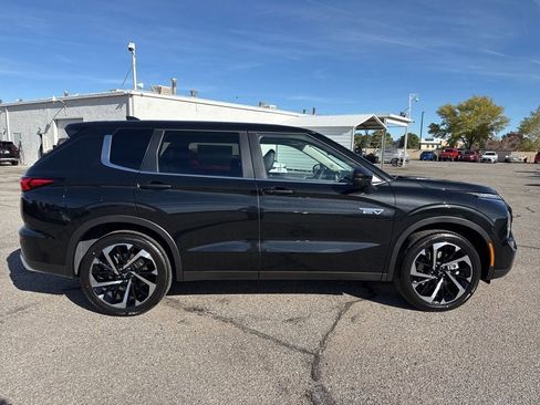 New 2025 Mitsubishi Outlander SE AWD/4WD image 8