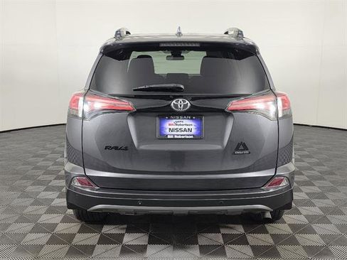 Used 2018 Toyota RAV4 Adventure AWD/4WD image 5
