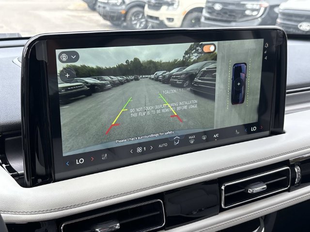 New 2026 Lincoln Aviator 2WD w/ Jet Appearance Package image 27