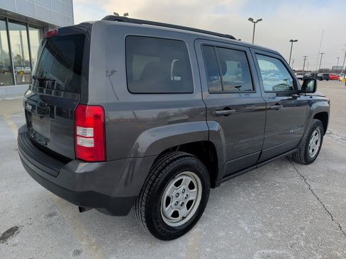 Used 2017 Jeep Patriot Sport w/ Power Value Group image 7
