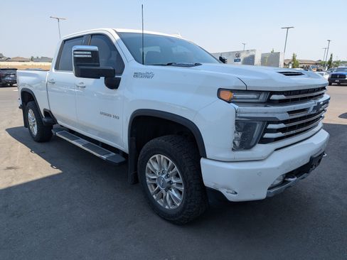 Used 2020 Chevrolet Silverado 2500 High Country w/ Gooseneck/5TH Wheel Package AWD/4WD image 2