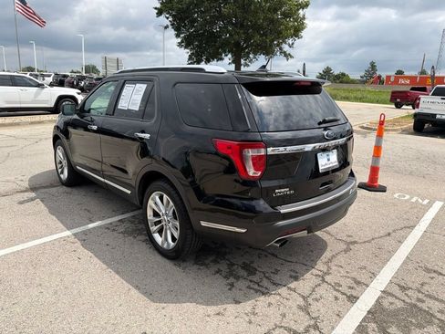 Used 2018 Ford Explorer Limited w/ Equipment Group 301A AWD/4WD image 15
