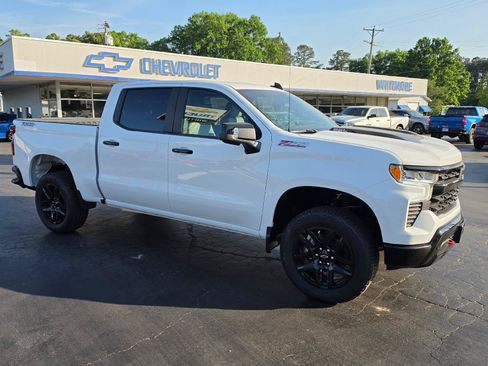 New 2026 Chevrolet Silverado 1500 LT Trail Boss w/ Safety Package AWD/4WD image 5