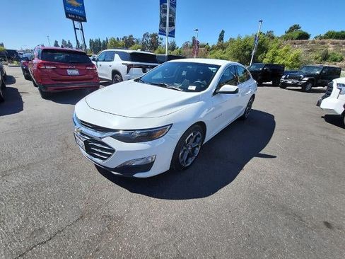 Used 2023 Chevrolet Malibu LT FWD image 4